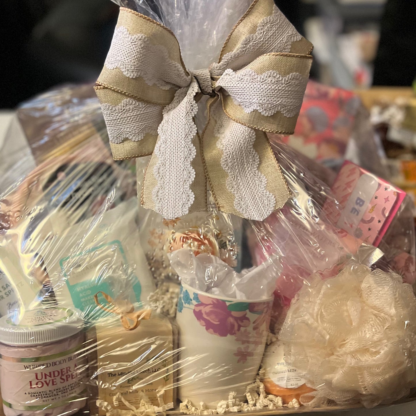 Women’s Spa Gift Basket